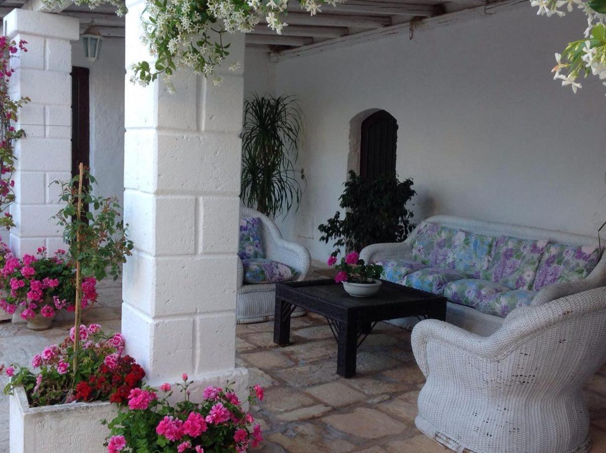 Masseria Boezio Ostuni Bed & Breakfast Torre Santa Sabina Exterior foto