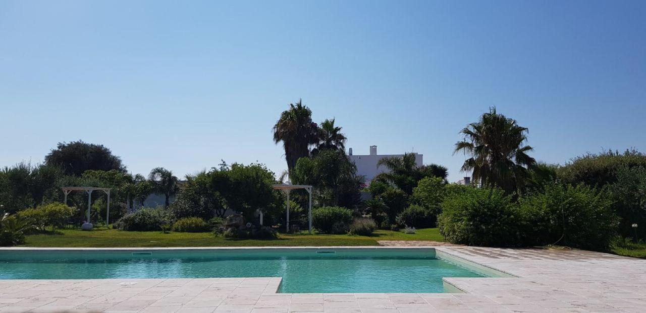 Masseria Boezio Ostuni Bed & Breakfast Torre Santa Sabina Exterior foto