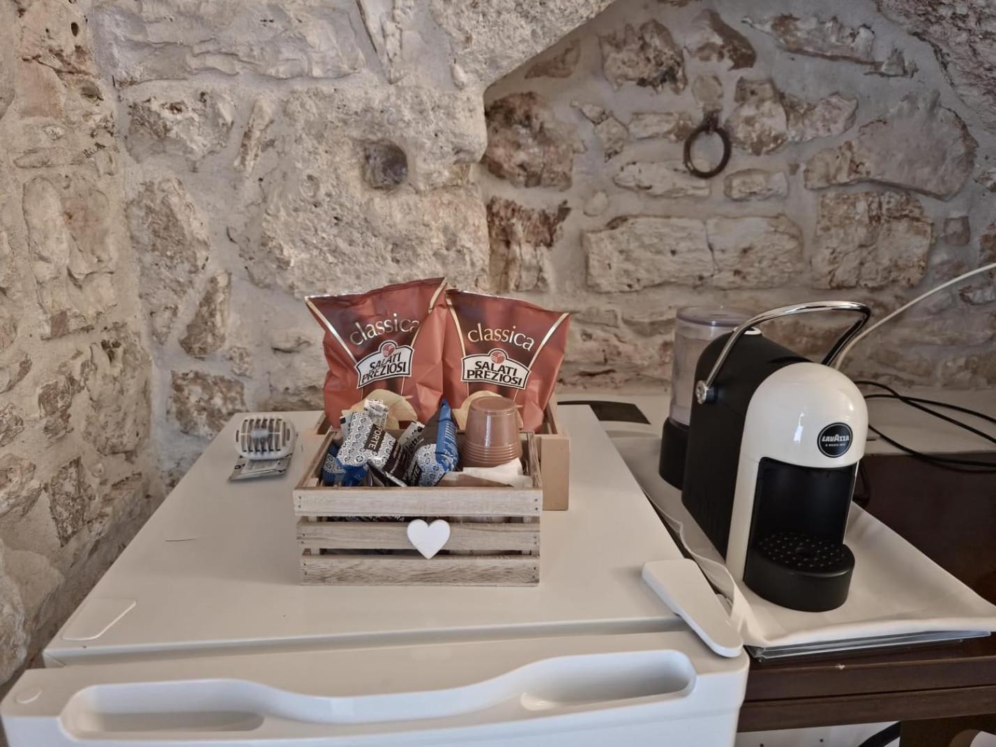 Masseria Boezio Ostuni Bed & Breakfast Torre Santa Sabina Exterior foto